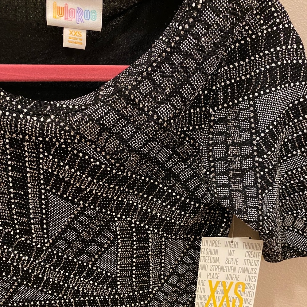 Lularoe Elegance Collection Julia - Picture 2 of 4